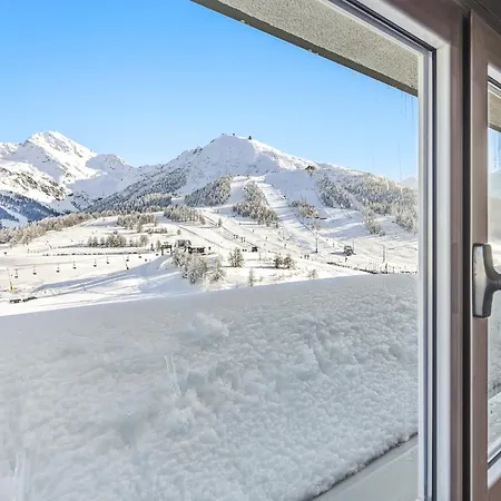Hostdomus-wood And Snow Sestriere